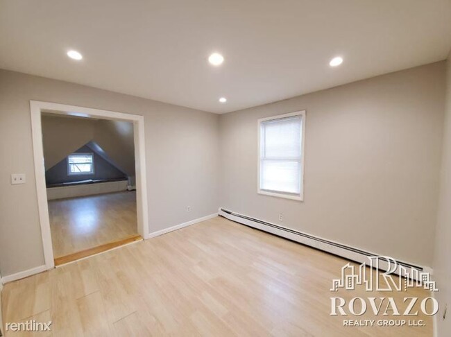 Building Photo - 149 Johnson Ave