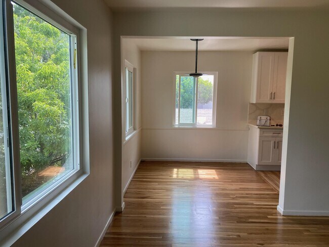Dining Room - 1523 Berkeley St