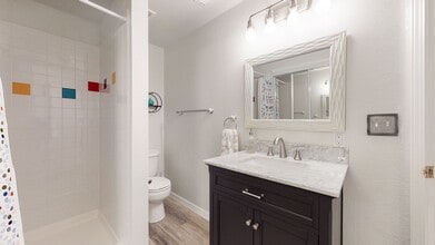 Building Photo - 4133 Lookout Dr