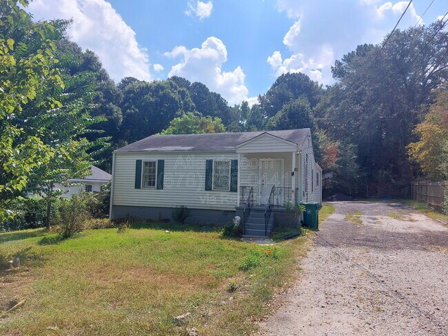 Building Photo - 4201 Chamblee Tucker Rd