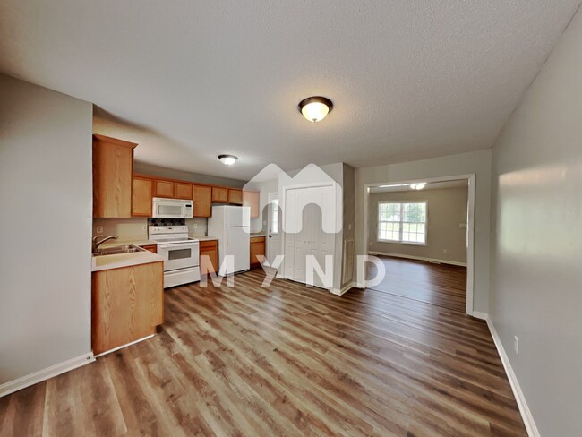 Building Photo - 92 Eagle Rock Pl
