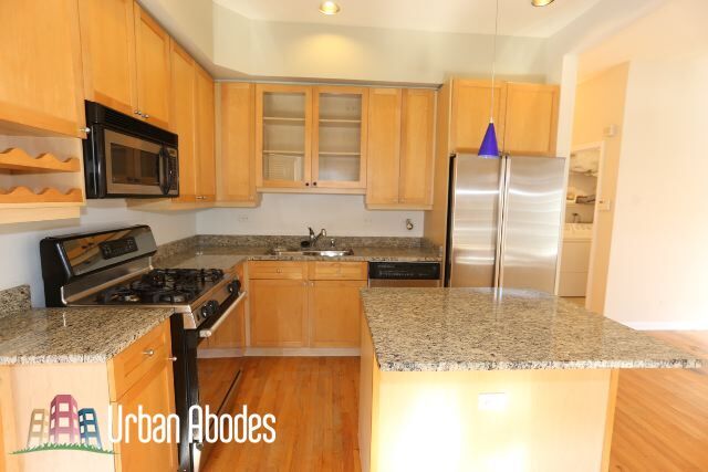 Foto del edificio - 1017 W Dakin St