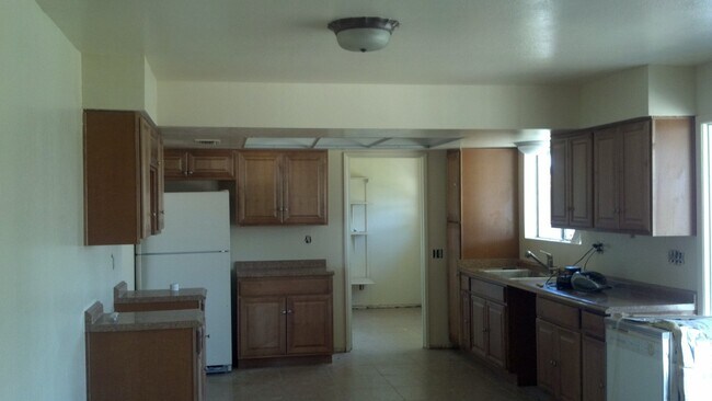 Photo - MOVE-IN READY! Charming 3-Bed, 2-Bath Pet-... Apartment
