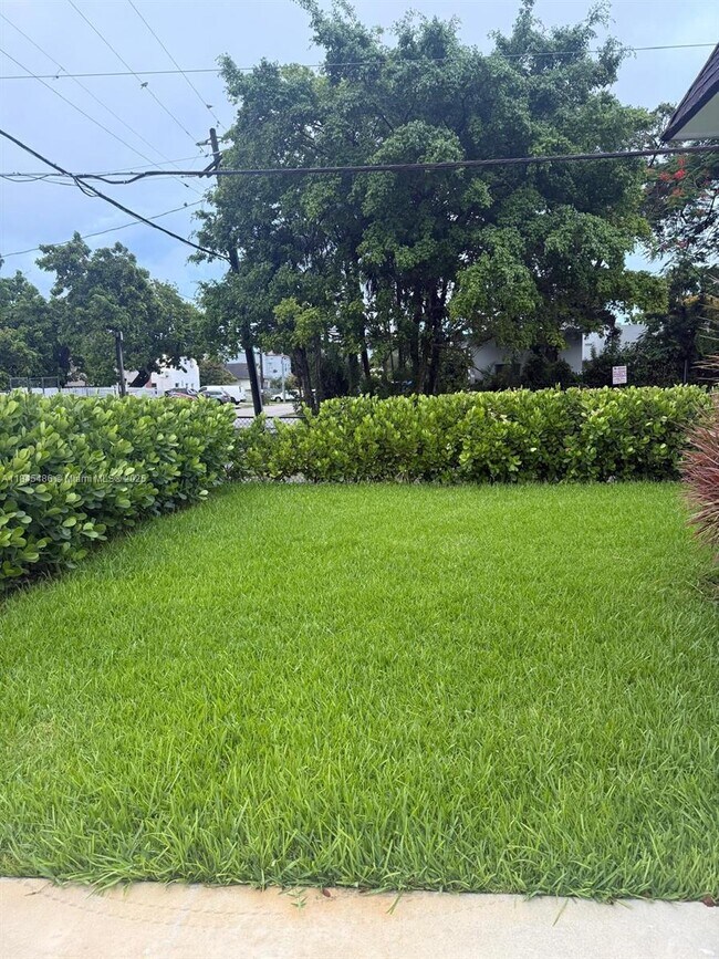 Foto del edificio - 1800 NW 18th Terrace