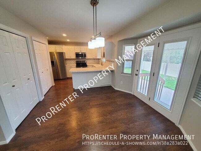 Foto del edificio - Spacious 5 Bed, 3 Bath West Point Home