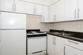 Primary Photo - 536 W Addison St