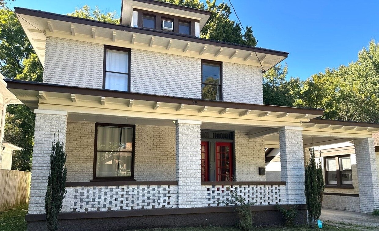 Gorgeous 4 Bedroom Home Now Available!! - Gorgeous 4 Bedroom Home Now Available!!