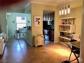 Building Photo - 9832 Venezia Cir