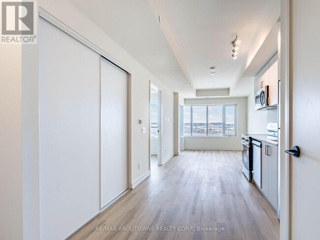 Building Photo - 8020 Derry Rd