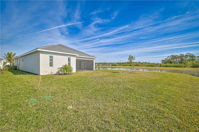 Foto del edificio - 25345 Bonsai Ct