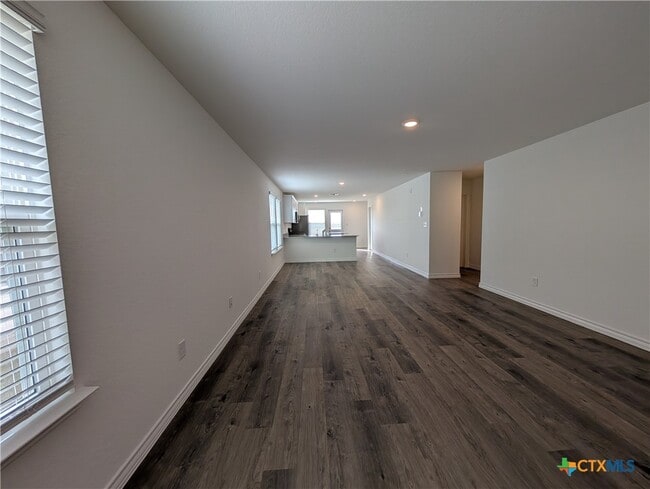 Building Photo - 862 Bluegrass Pt