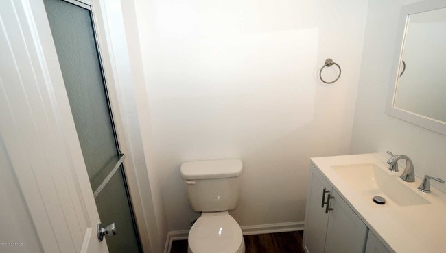 Foto del edificio - 142 Quarterdeck Townes