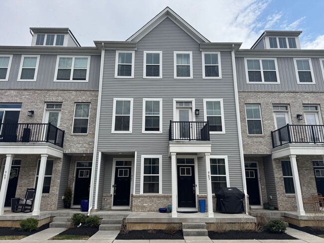Beautiful SteelPointe 2 Bedroom 1.5 Bath Townhome for Rent in Phoenixville $2,690/month - Beautiful SteelPointe 2 Bedroom 1.5 Bath Townhome for Rent in Phoenixville $2,690/month