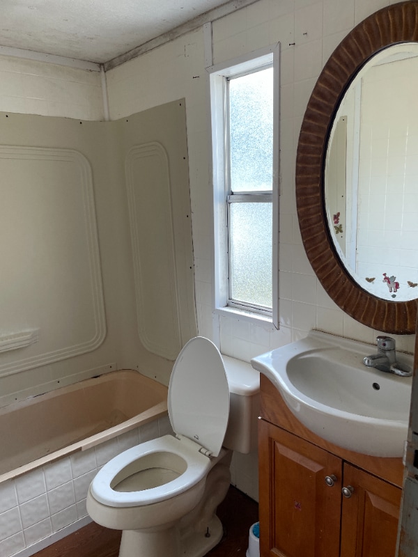 Building Photo - 3317 Pine Needle Dr