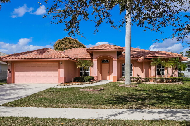Building Photo - 130 Pepper Tree Cres