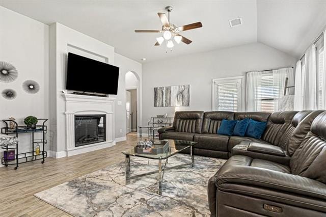 Building Photo - 426 Oleander Dr