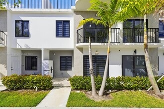 Building Photo - 26122 SW 145th ct