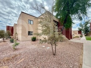Building Photo - 1340 N Recker Rd