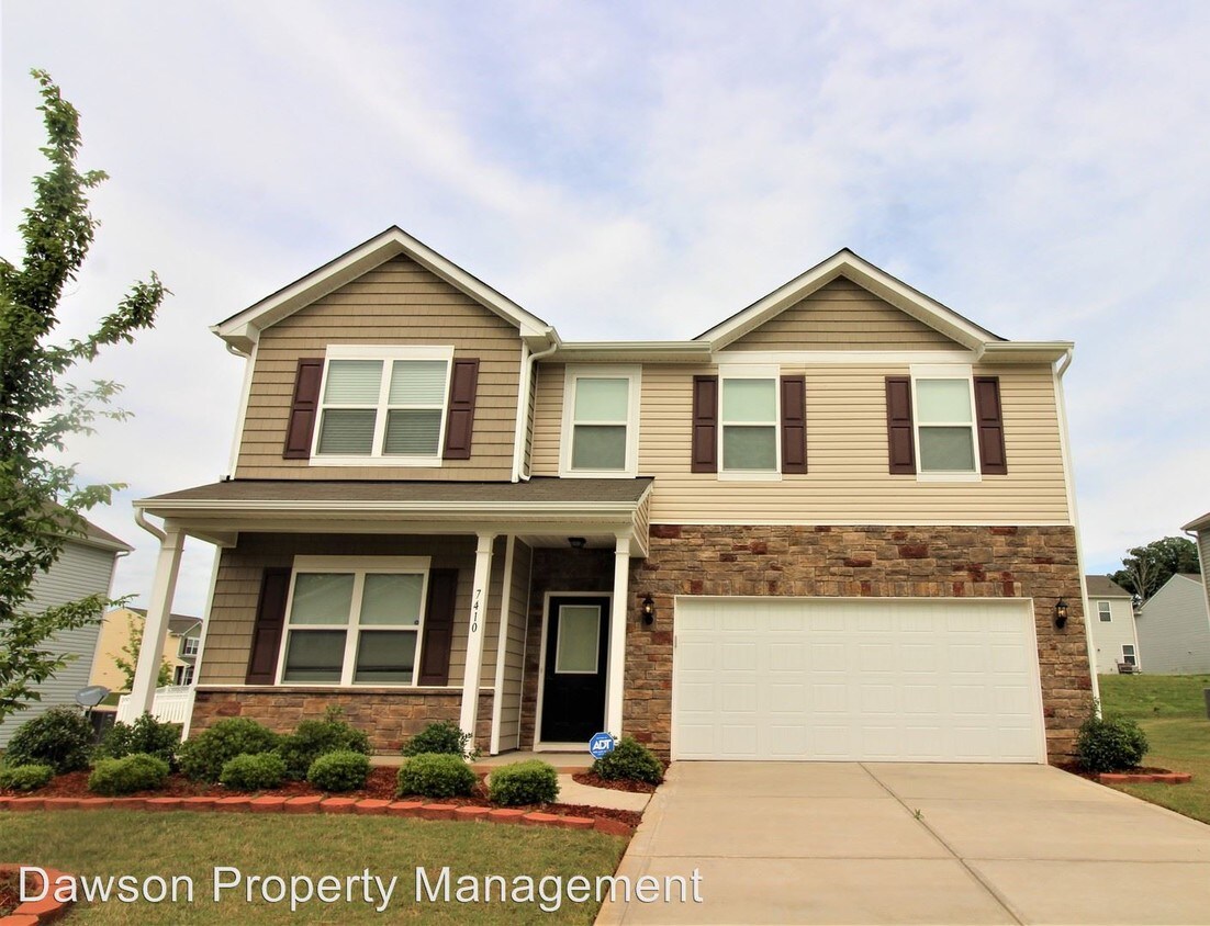 Primary Photo - 4 br, 2.5 bath House - 7410 Cedarfield Rd