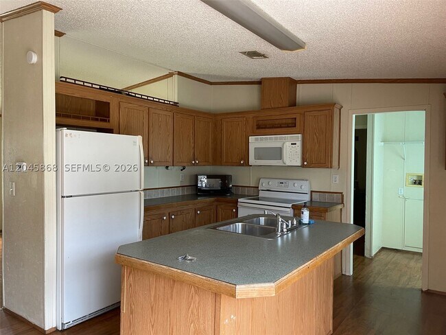 Foto del edificio - 11864 Atlantic Cir