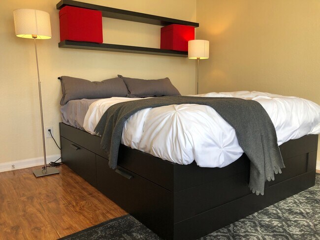 Foto del edificio - 4220 Carrington St