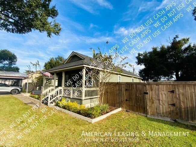 Building Photo - 821 Atlanta Ave