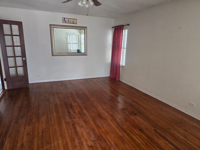 Building Photo - 507 Westminster Ave