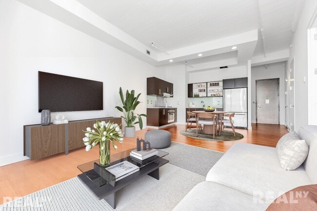 Building Photo - 99 Gold St