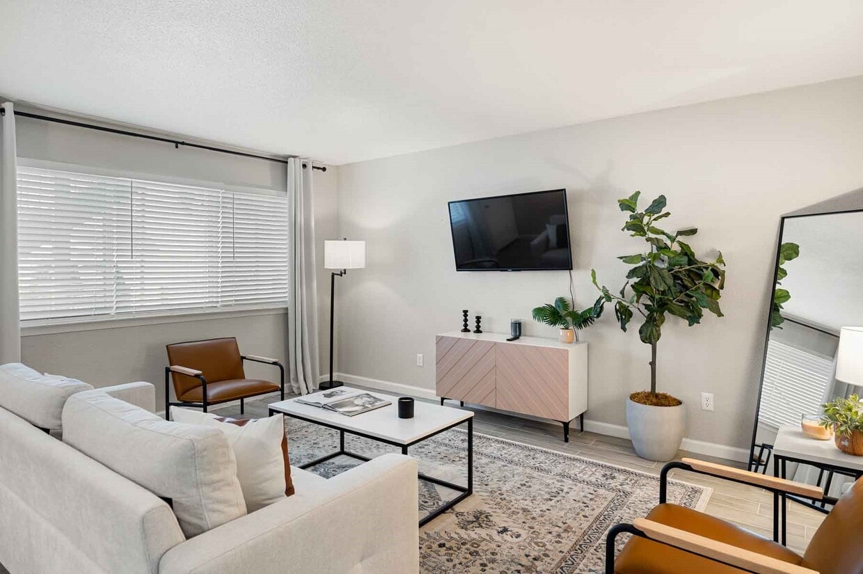 Foto principal - 600 Nottingham Oaks Trail