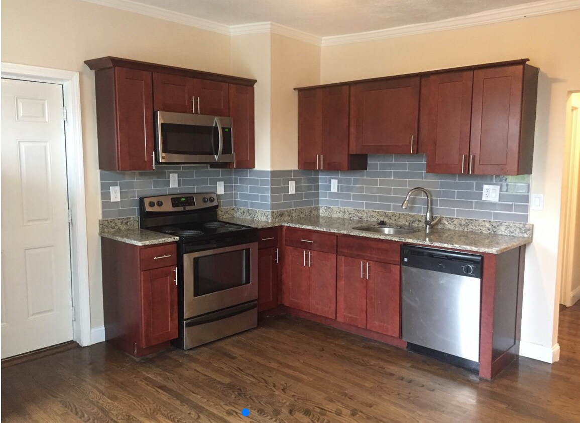 Foto principal - 3110 Washington St
