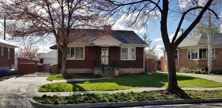 Primary Photo - 2124 Texas St