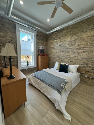 Foto del edificio - 601 Green Bay Rd