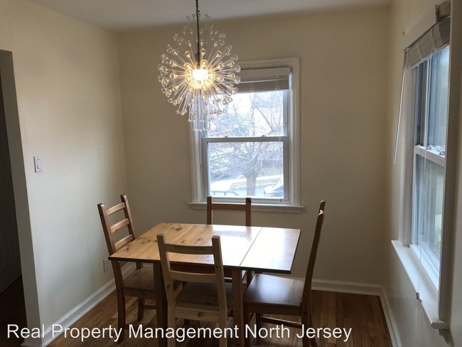 Building Photo - 50 Gillespie Rd