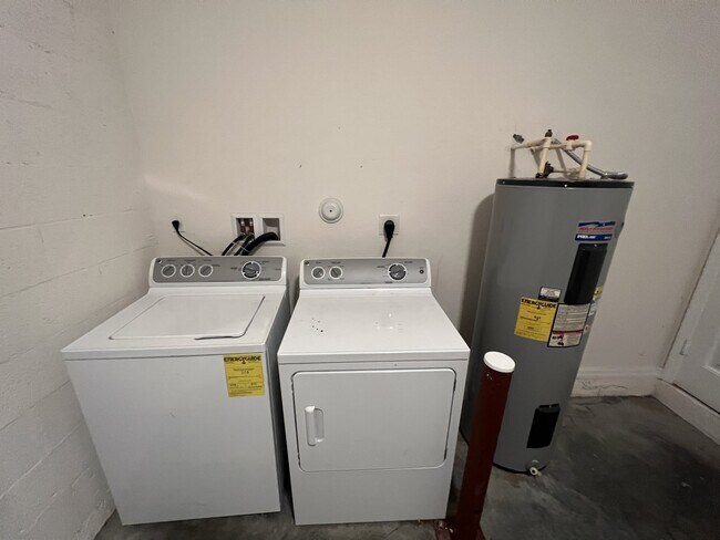 Foto del edificio - 3530 NW 29th Ct