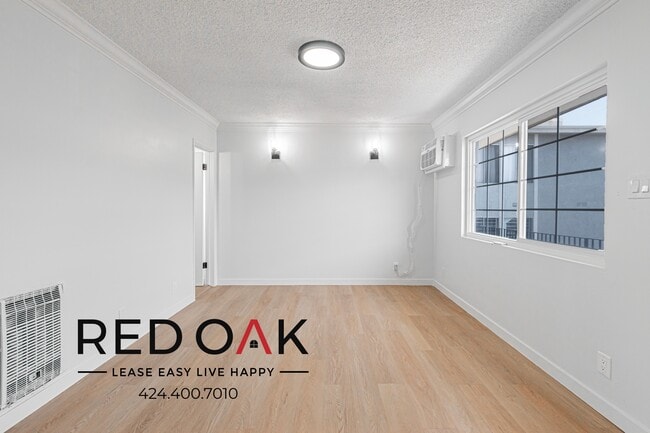 Foto del edificio - 1540 W 145th St