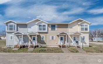 Building Photo - 516 Jerry Dr