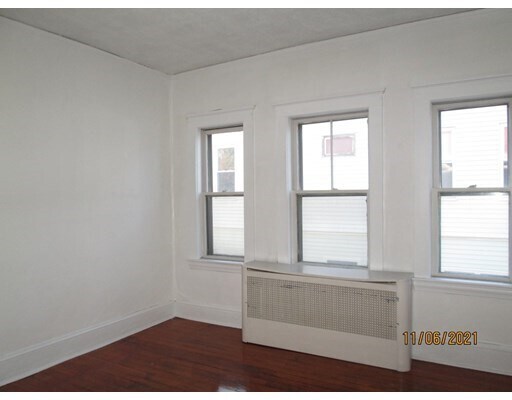 Building Photo - 164-166 Bryant St