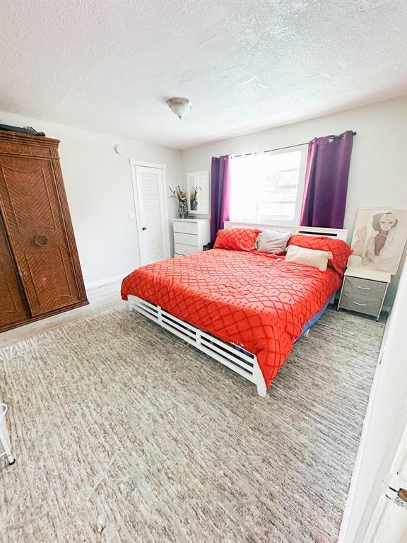 Foto del edificio - 3381 SW 16th St