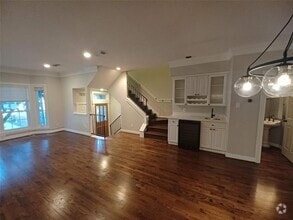 Building Photo - 1321 Woodhead St