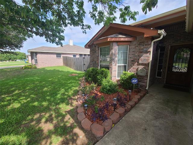 Building Photo - 305 Lake Wichita Dr