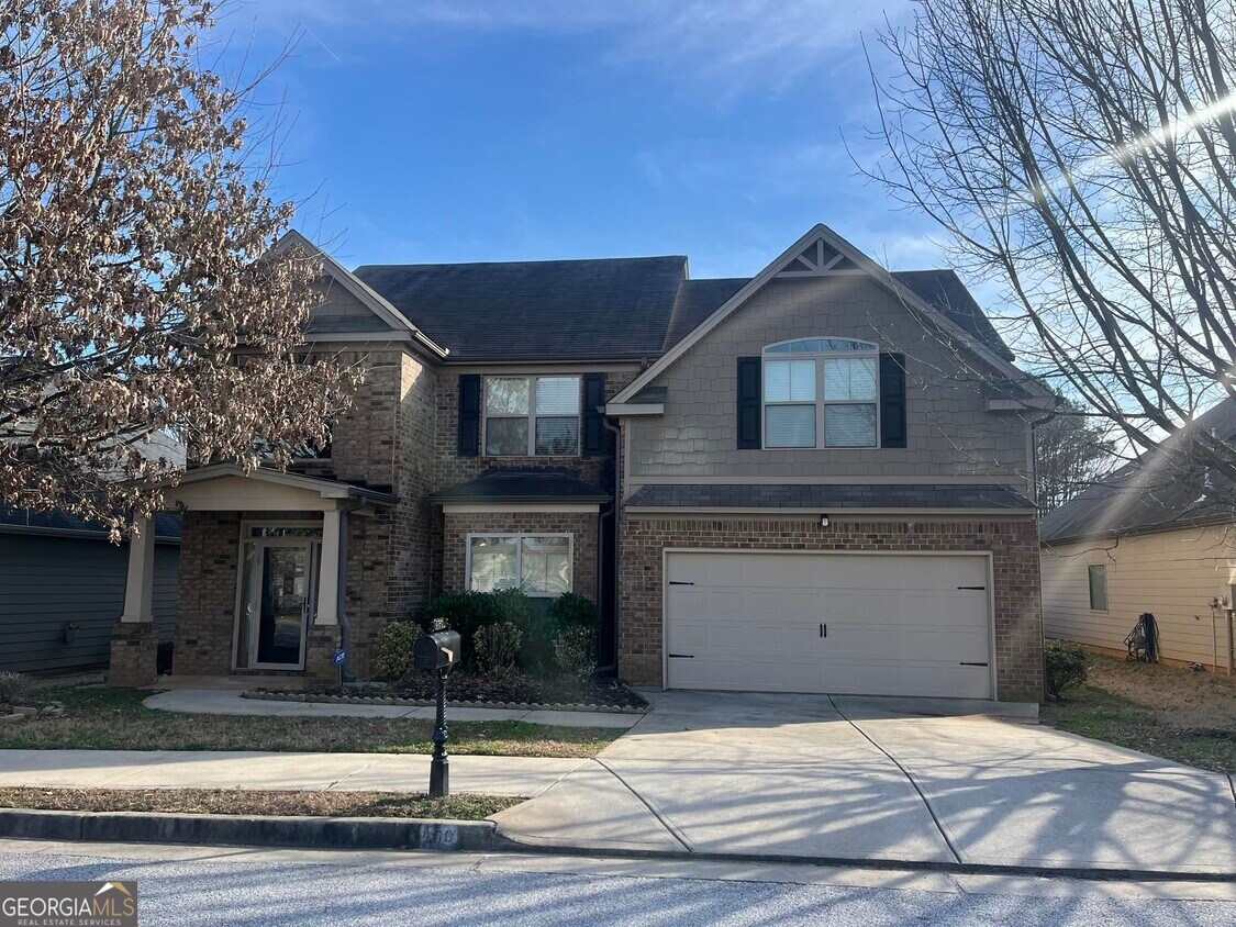 Primary Photo - 430 Sylvan Loop