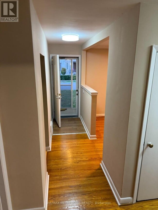 Photo du bâtiment - 191 McKee Ave