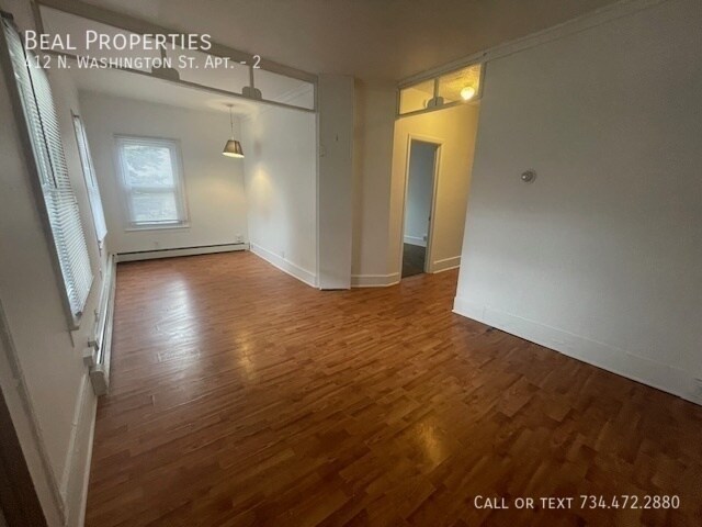 Foto del edificio - 412 N Washington St