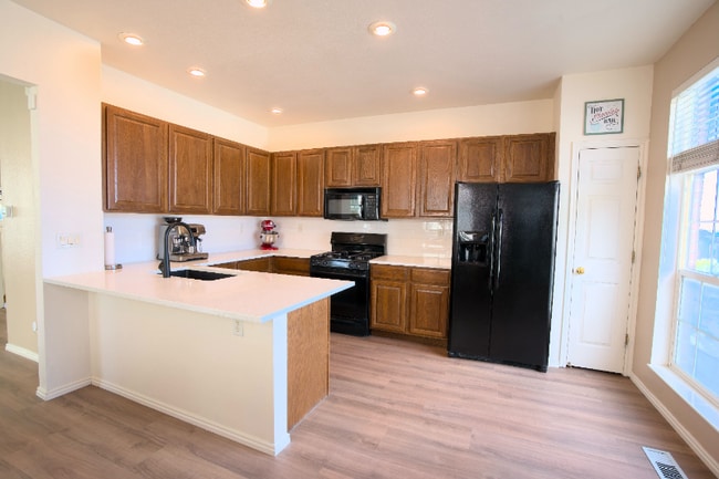 Building Photo - 953 Senior Band Rd