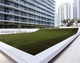 Foto del edificio - 1111 SW 1st St