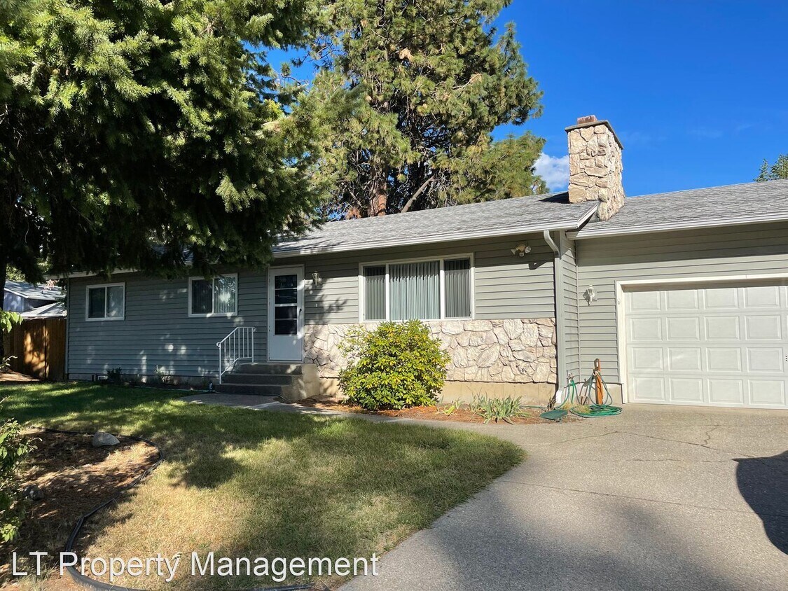 Primary Photo - 4 br, 3 bath House - 3302 N 19th St