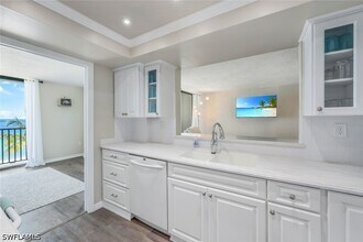 Building Photo - 10475 Gulf Shore Dr