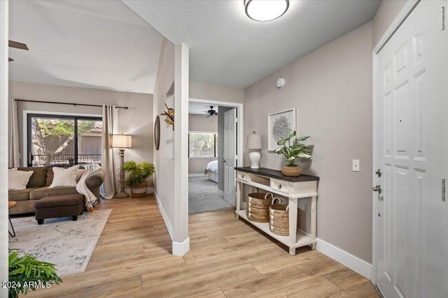 Building Photo - 15050 N Thompson Peak Pkwy