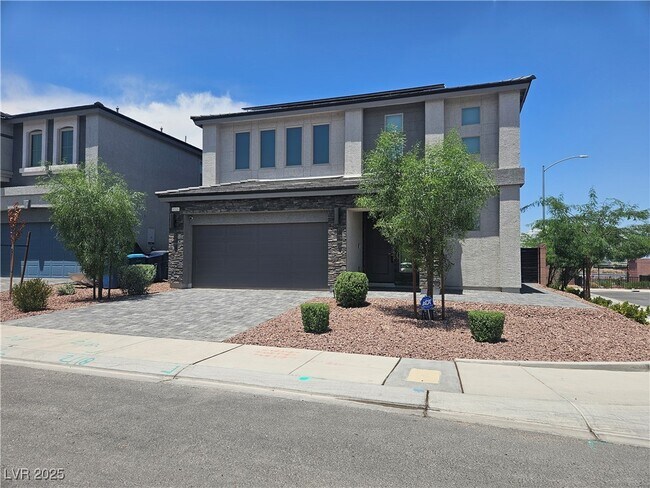 Building Photo - 6516 Twin Brks Ave