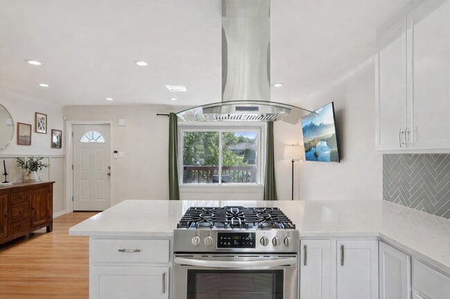 Photo - 1416 Willow St House